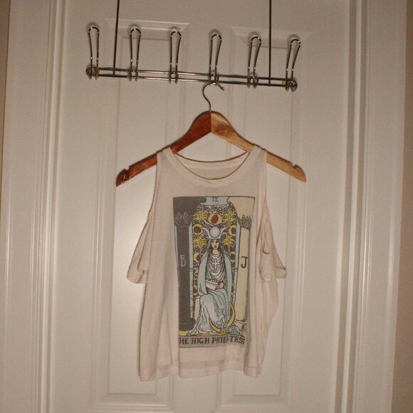 PacSun Doe cut out t shirt cropped cold shoulder tarot size large - Picture 3 of 3